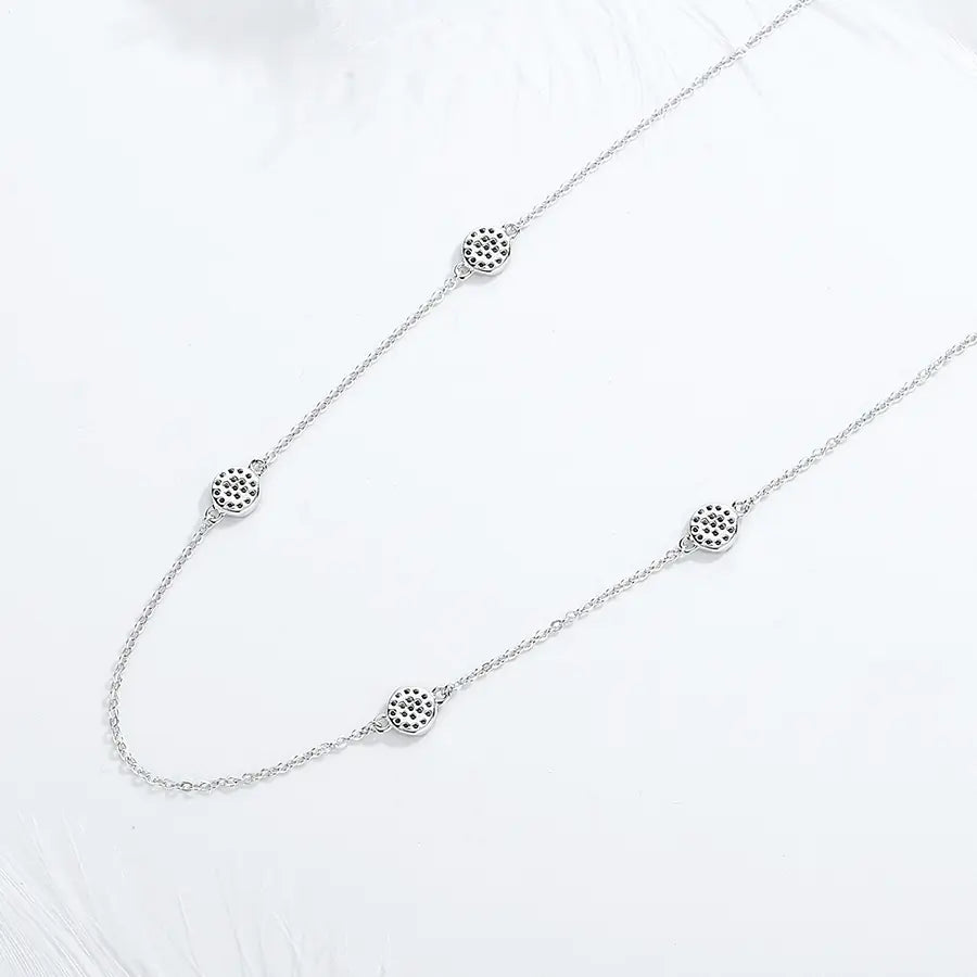 Trendy Silver Jewelry Necklace and Versatile Sweater Chain