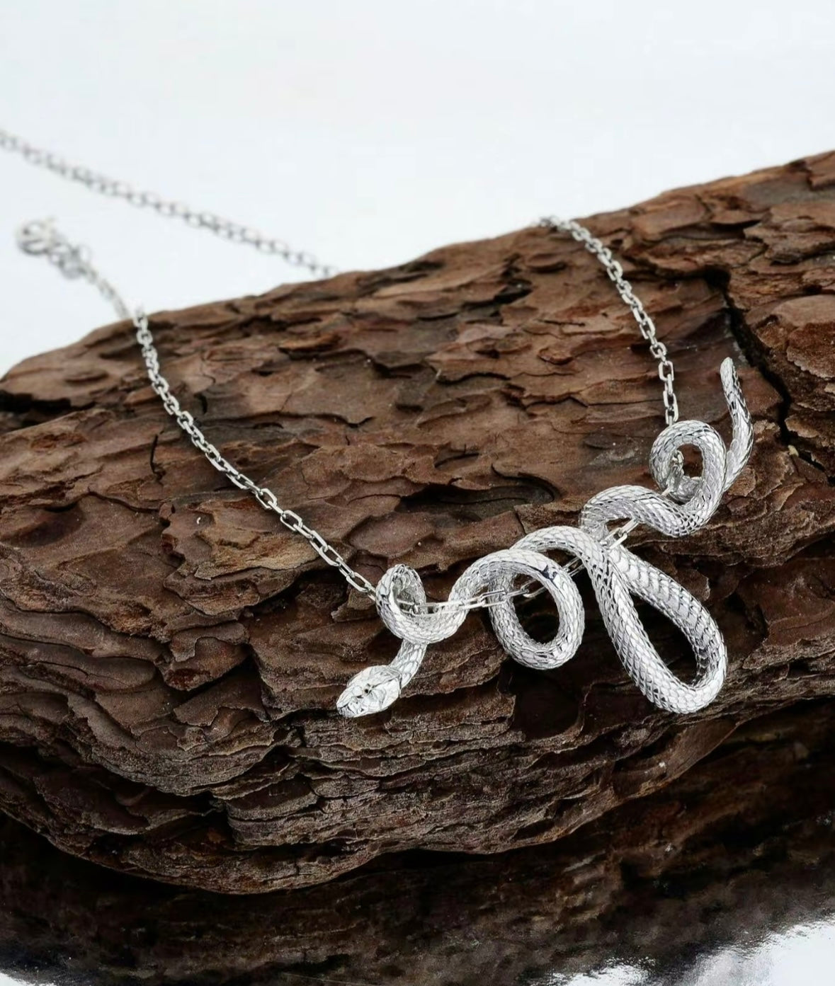Style Snake Design Pendant Necklace, Fashionable Chain Necklace for Party, Daily Clothing Decor for Girl, Trendy All-match & Exquisite Jewelry