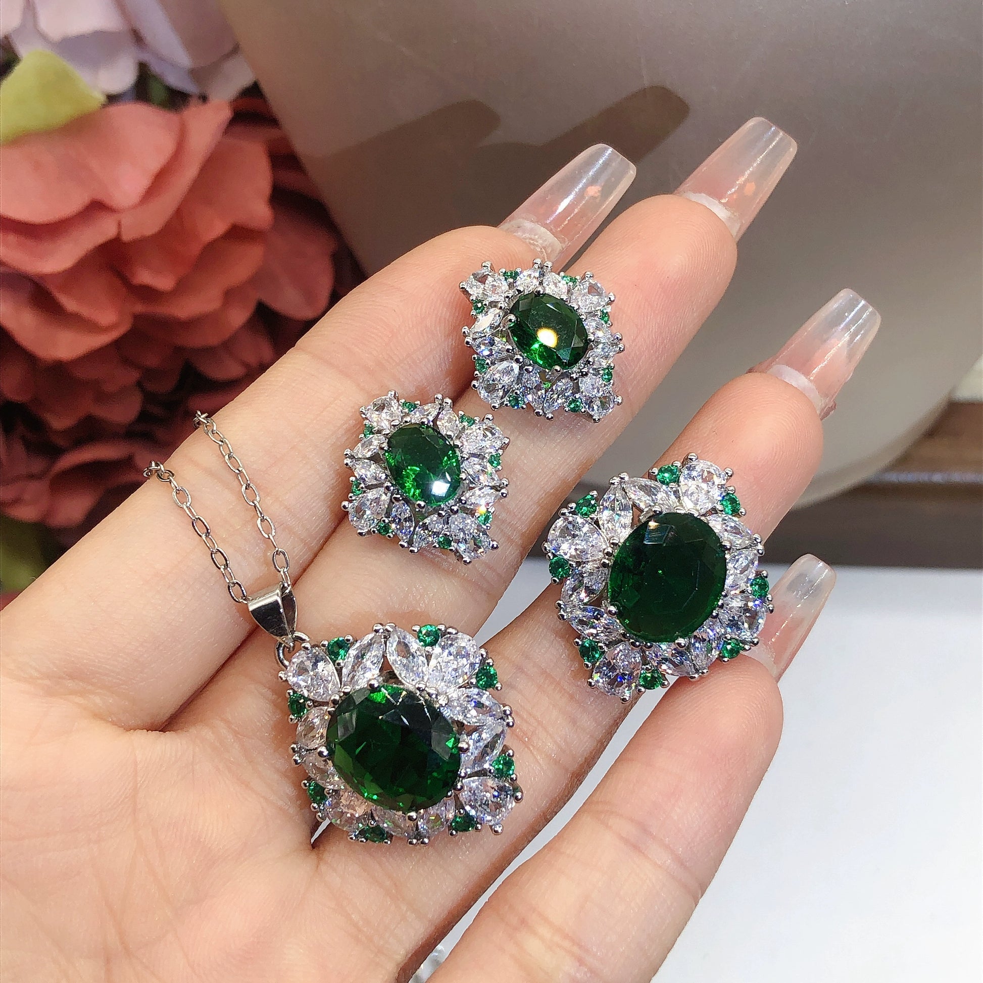 Youngever New Arrival Imitation Emerald Color Treasure Ring Retro Luxury Full Rhinestone Zircon Pendant Egg Surface Stud Earrings