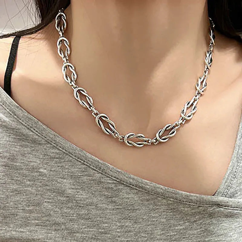 Minimalist Vintage Handmade Thick Chain Necklace Jewelry for Women Fashion Creative Knotted Twist Geometric Party Accessories