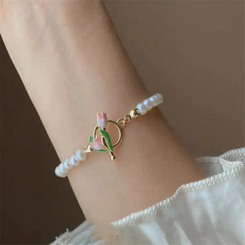 Sweet Vintage Pearl Lily Tulip Flower Bracelet for Women Fashion Cute Tassel Peach Pendant Bracelets Aesthetic Jewelry