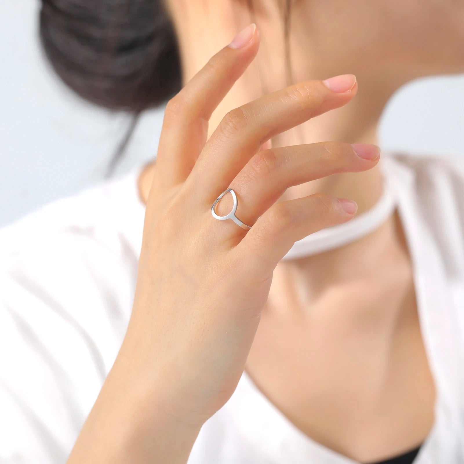Skyrim Simple Geometric Hollow Round Ring Women Stainless Steel Minimalist