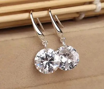 Hollow Out Leaves Earrings for Women Trendy Vintage Crystal Ear Stud Wheat Unique Design Silver Golden Color Girl Jewelry