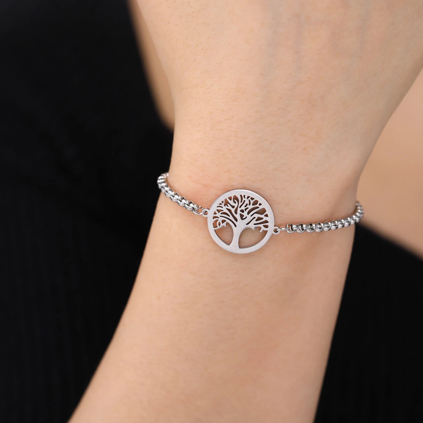 Bracelet For Men Women Stainless Steel Bracelets Hollow Life Tree Pendant Classic