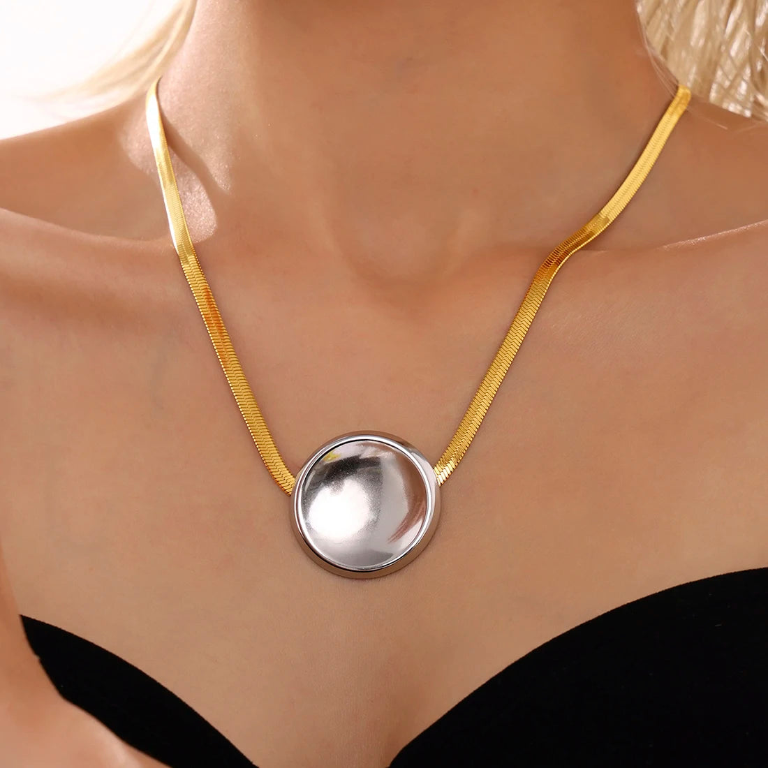 Chic Shiny Necklace For Women Gold Plated Square Pendant Luxury Waterproof Elegant Snake Chain