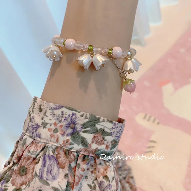 Sweet Vintage Pearl Lily Tulip Flower Bracelet for Women Fashion Cute Tassel Peach Pendant Bracelets Aesthetic Jewelry