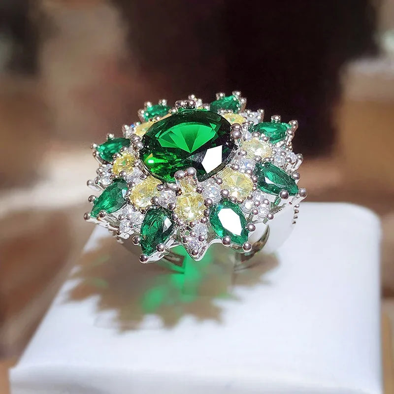 Fresh Green Original Luxury Gemstone Flower Engagement Rings